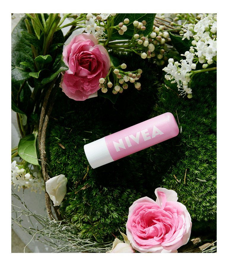 NIVEA Soft Rose Lip Balm 4.8g - Image 7