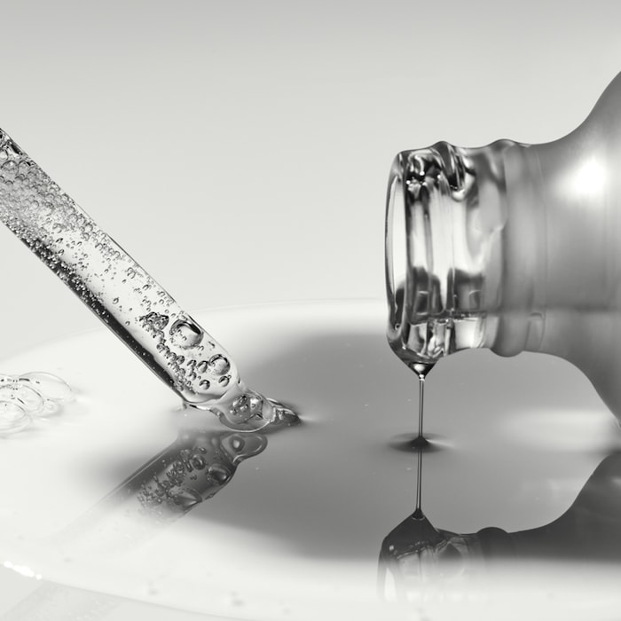 The Ordinary. Niacinamide 10% + Zinc 1% Oil Control Serum 30ml - Image 7